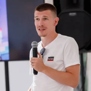 Лёша Марков