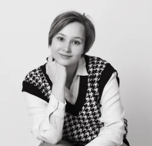 Полина Литвинова