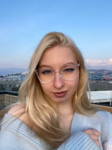 Онищенко Дарья